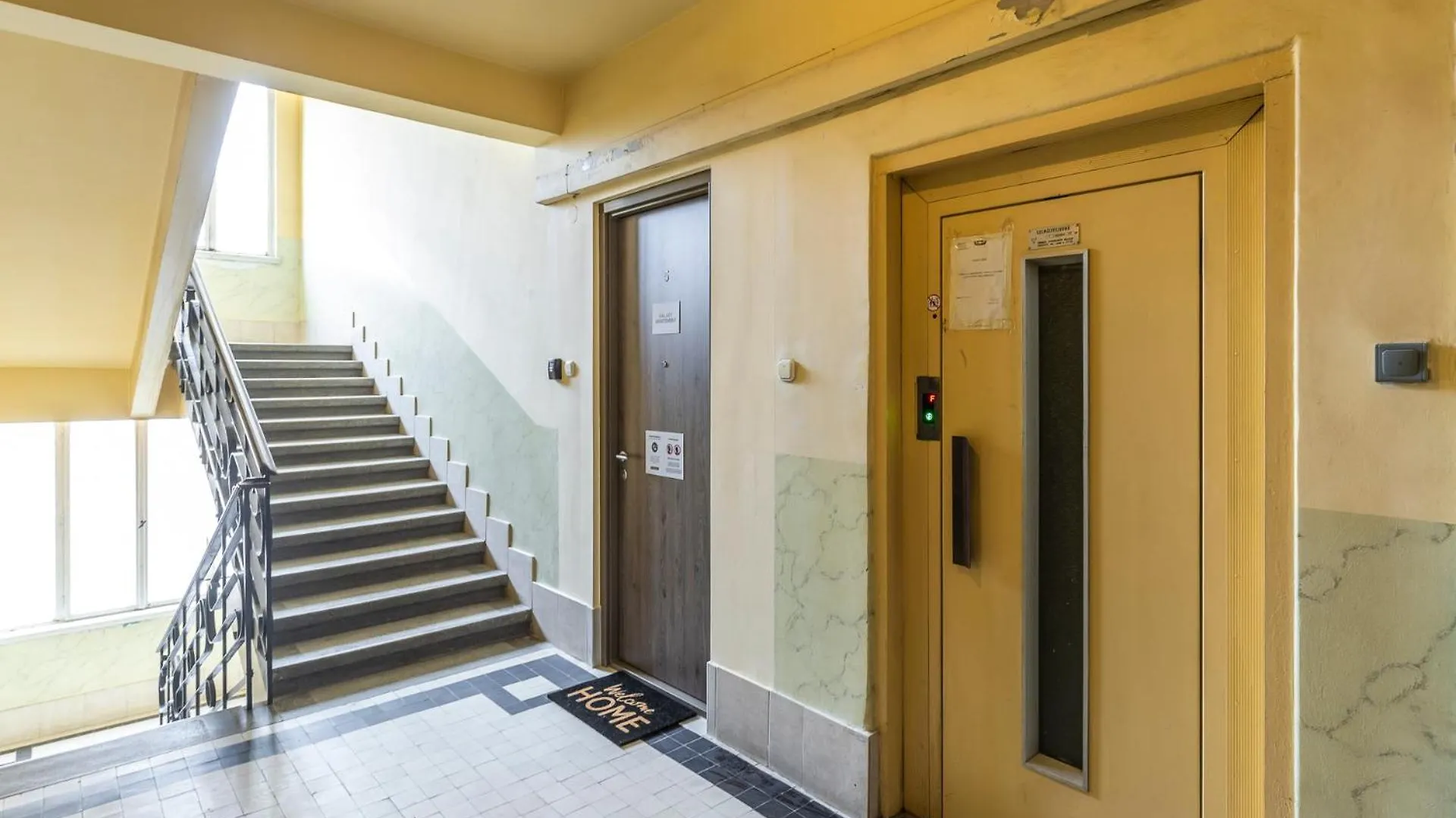 Galaxy Apartement Lift Parking 布达佩斯 公寓