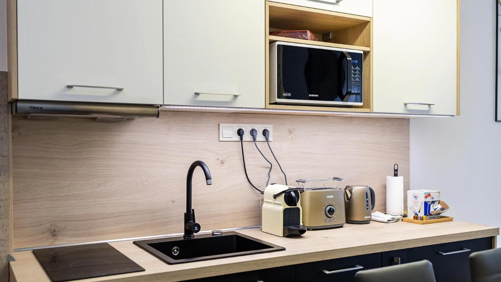 Galaxy Apartement Lift Parking 布达佩斯 匈牙利